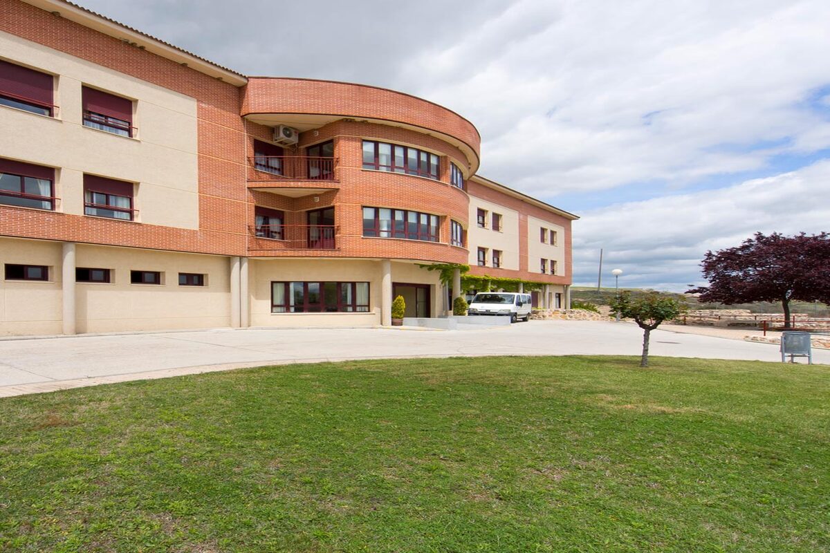 Residencia Virgen Del Bustar